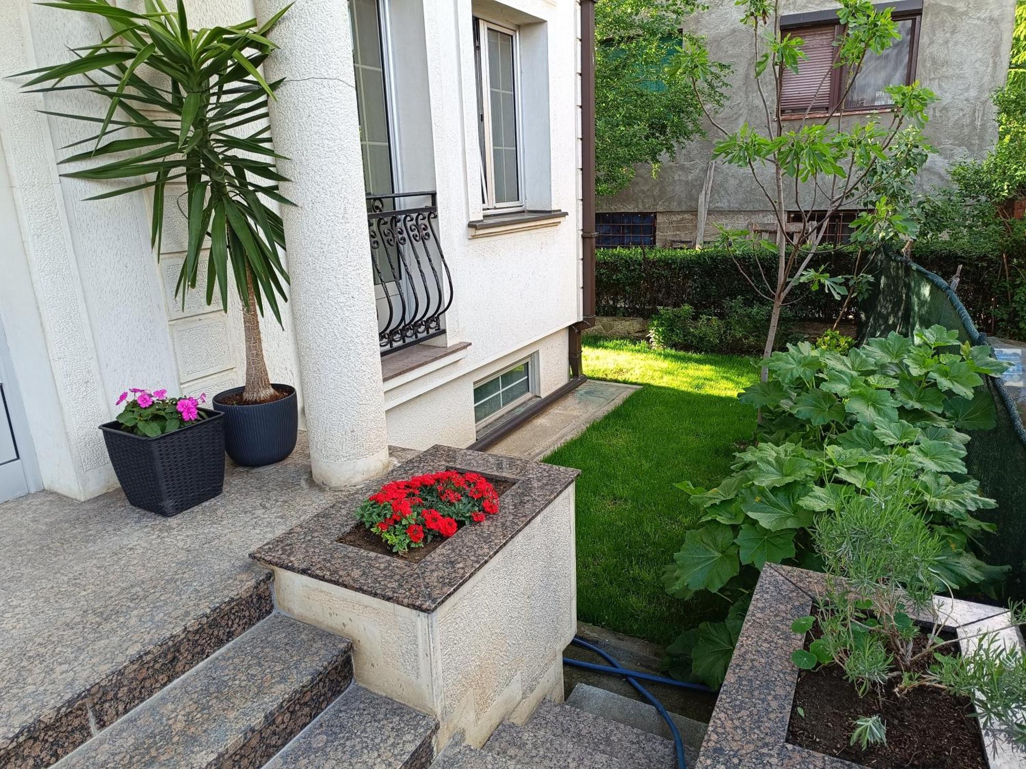 Vila Sentic Vranje Bagian luar foto